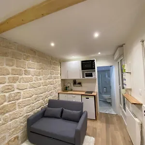 Appartement Neuf A Louer, Sacre Coeur, Paris